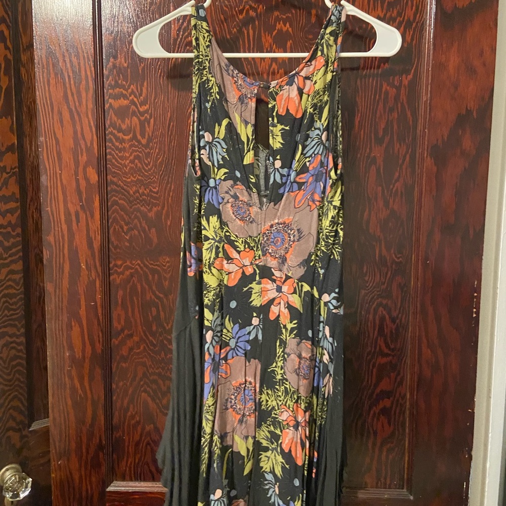 Dress people dress